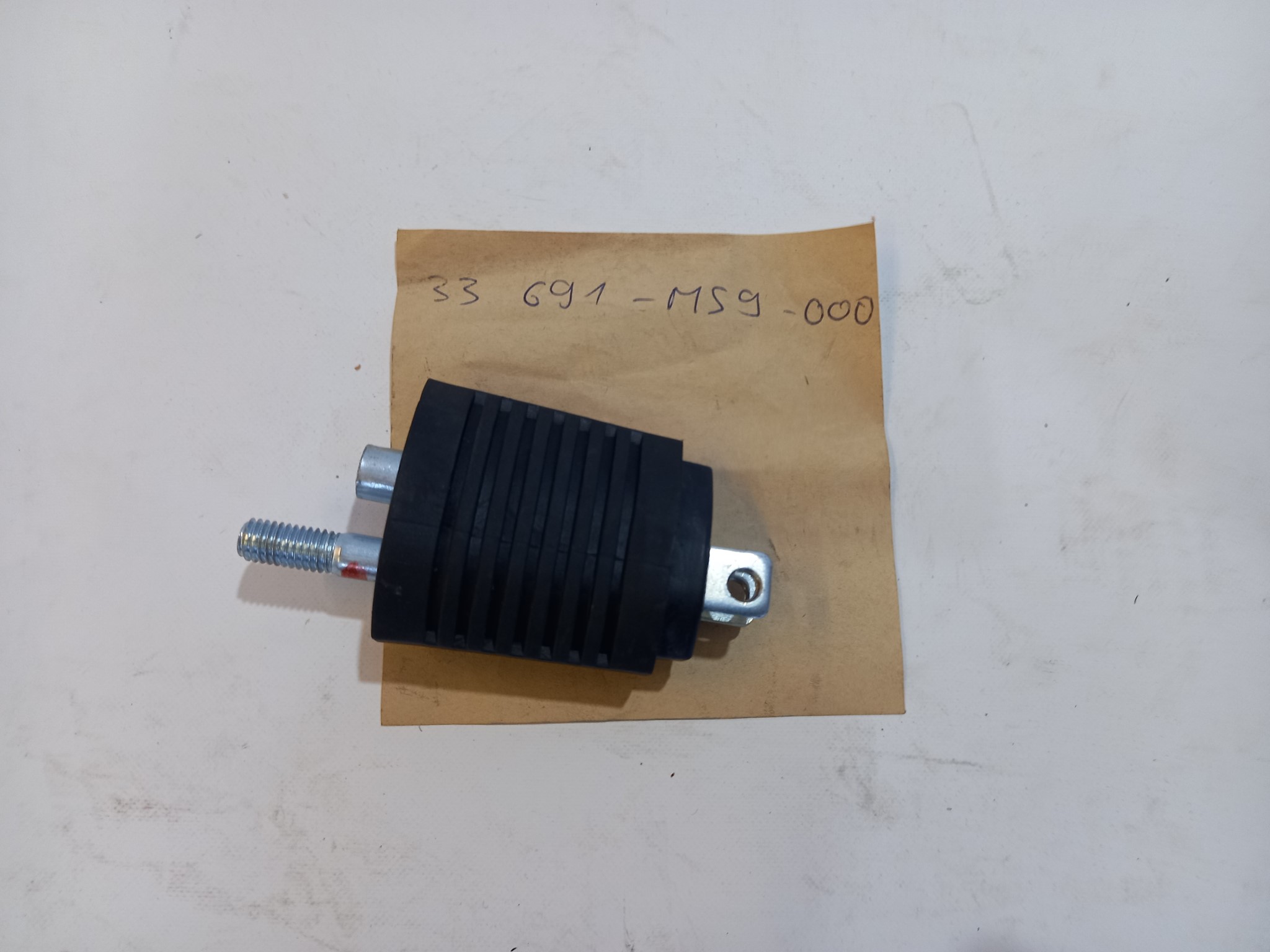 Picture of Honda  SPIEGEL, L.  88220-KPP-861